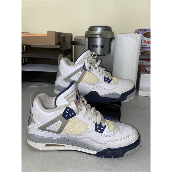 Size 6Y - Nike Air Jordan 4 Retro GS Midnight Navy - Ships Now - Picture 1 of 6